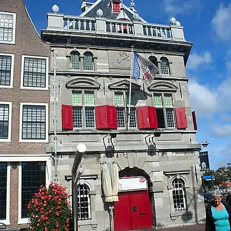 Bed & Breakfast Het Hart 4*